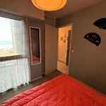 Apartment T2 Avec Balcon Et Vue Mer, 1er Etage, Ascenseur, Tv, Cuisine Equipee - Fr-1-197-466