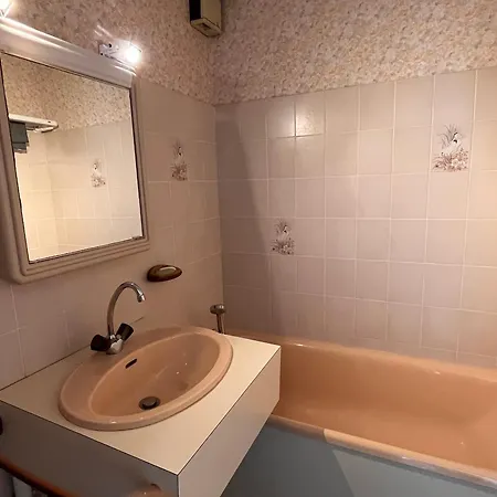 Apartmán T2 Avec Balcon Et Vue Mer, 1er Etage, Ascenseur, Tv, Cuisine Equipee - Fr-1-197-466 Les Sables-dʼOlonne