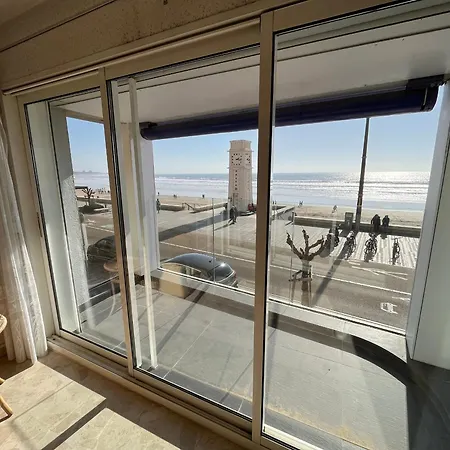 Apartmán T2 Avec Balcon Et Vue Mer, 1er Etage, Ascenseur, Tv, Cuisine Equipee - Fr-1-197-466 Les Sables-dʼOlonne