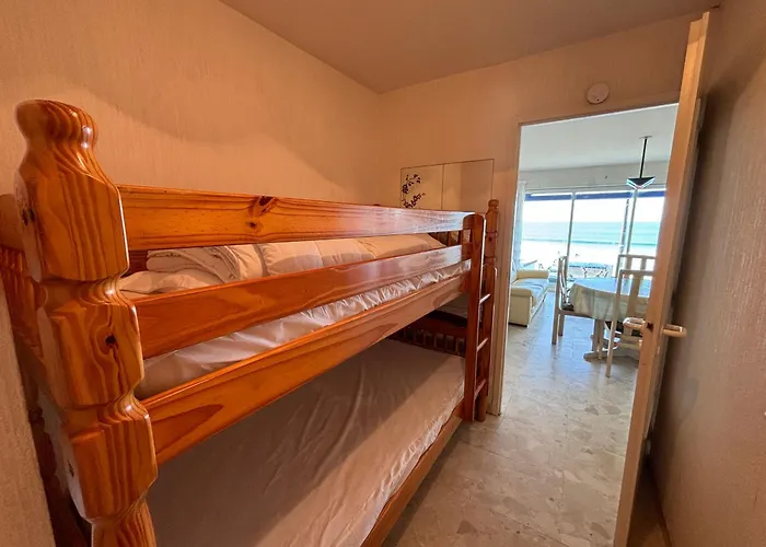 T2 Avec Balcon Et Vue Mer, 1er Etage, Ascenseur, Tv, Cuisine Equipee - Fr-1-197-466 公寓 莱萨布勒-多洛讷