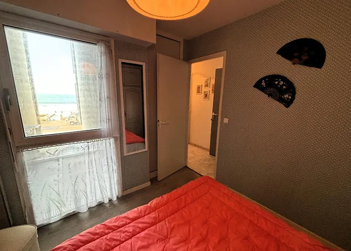 公寓 T2 Avec Balcon Et Vue Mer, 1er Etage, Ascenseur, Tv, Cuisine Equipee - Fr-1-197-466